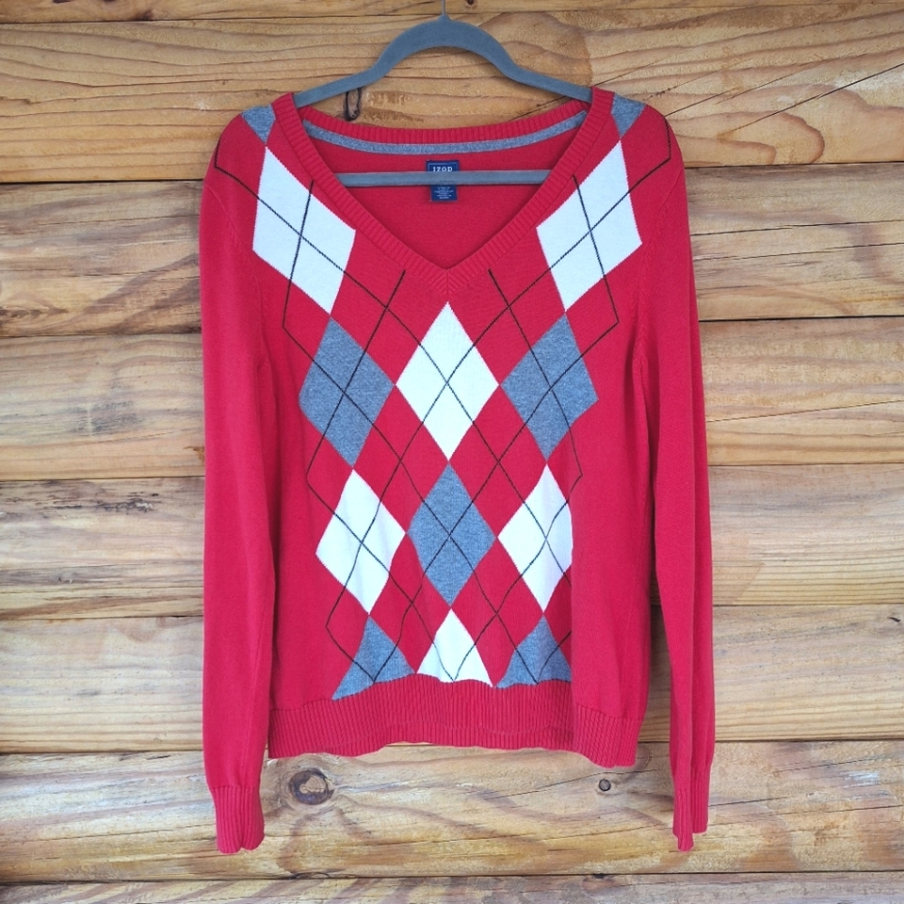 90s V-Neck Argyle Sweater